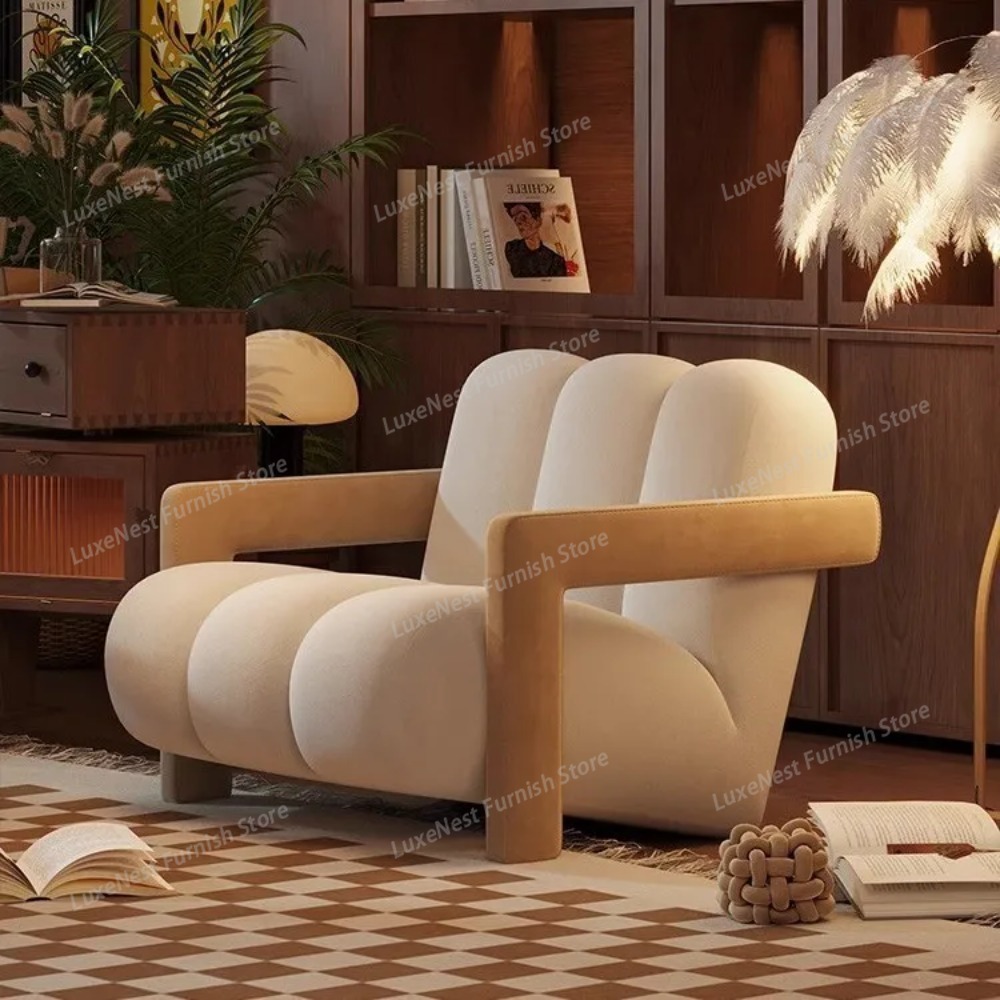 Tech Office Reception - Vintage Design Accent Chair for Small